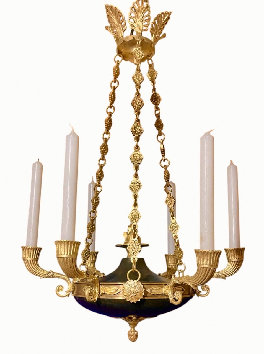 Petit lustre d’alcôve à six bras de lumière. Époque Restauration. 