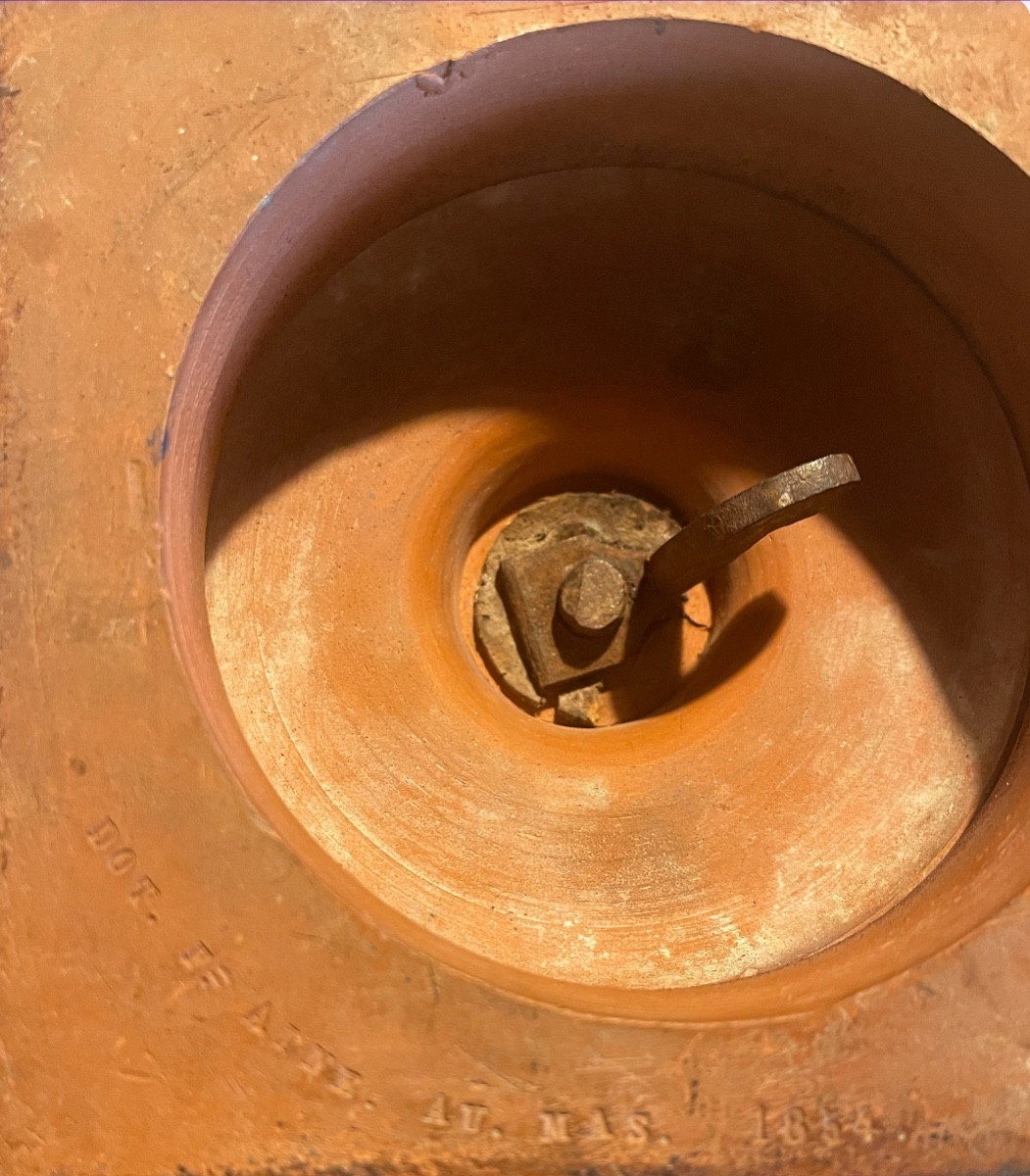 A Patinated Terracotta Medici Vase. Dated 1854. -photo-2