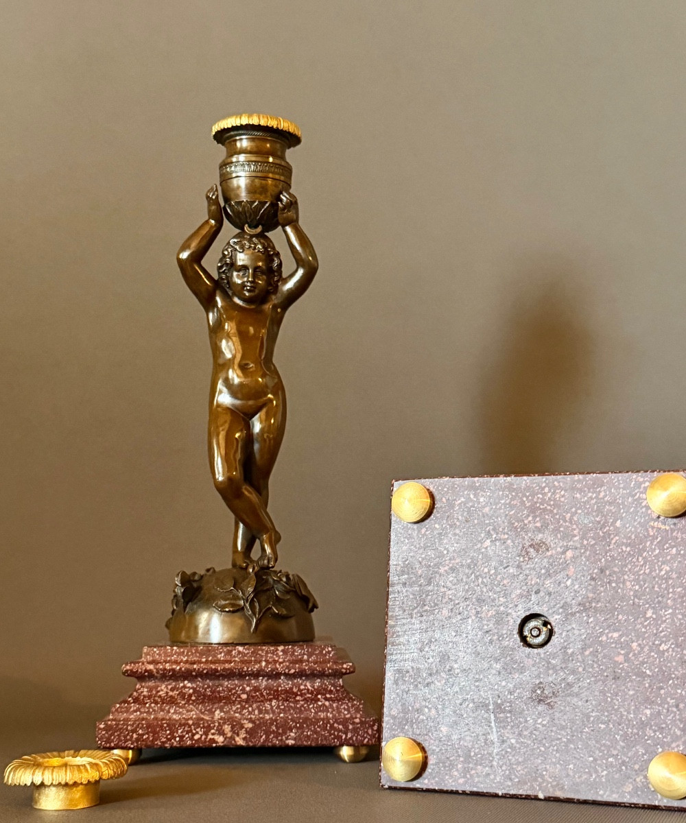 A Pair Of Patinated Bronze Candlesticks With Putti Depicted As Canephores. Circa 1850-photo-2