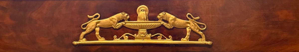 An Empire Mahogany Console Table. Early 19th Century. -photo-4