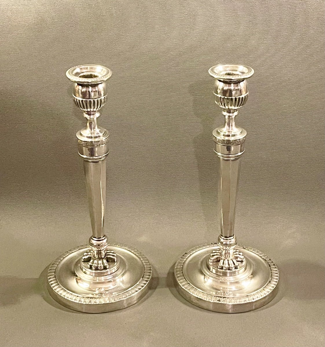 Paire De Flambeaux Et Ses Bobèches En Argent Par Ambroise Mignerot. Paris, 1809-1819. -photo-3