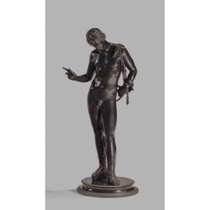 Grande Figure En Bronze Représentant Narcisse, D’après L’antique. XIXe Siècle. 