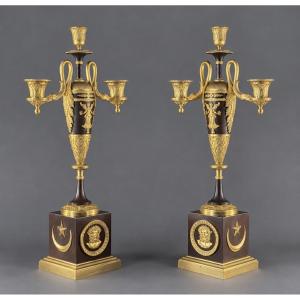 Importante paire de candélabres Empire à trois lumières attribuée à Claude Galle.