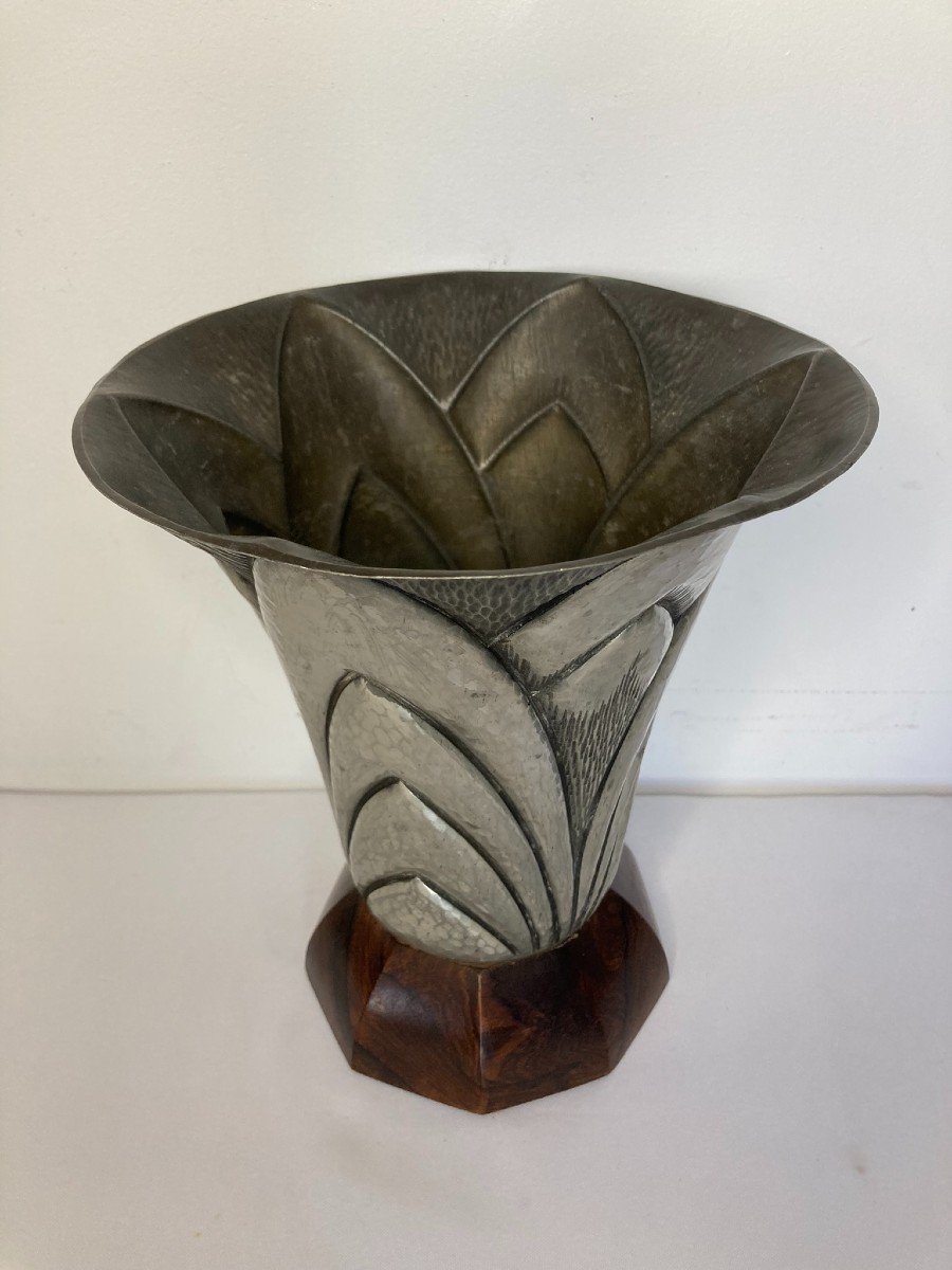 Art Déco, Vase En étain Repoussé Signé Delavan Vers 1930-photo-2