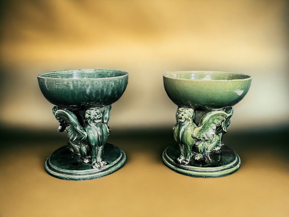 Castel Léon, Pair Of Green Earthenware Cups Signed Early 20th Century