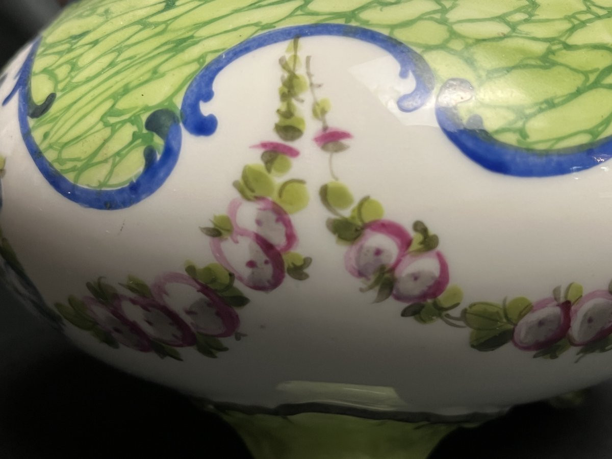 Sèvres, Porcelain Tripod Planter With Floral Decor, 20th Century-photo-2
