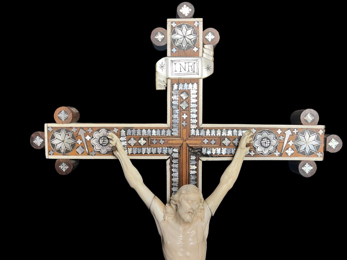 Antique Religious Object Christ Crucified Ivory Mother-of-pearl And Wood Jerusalem 19th Century-photo-1