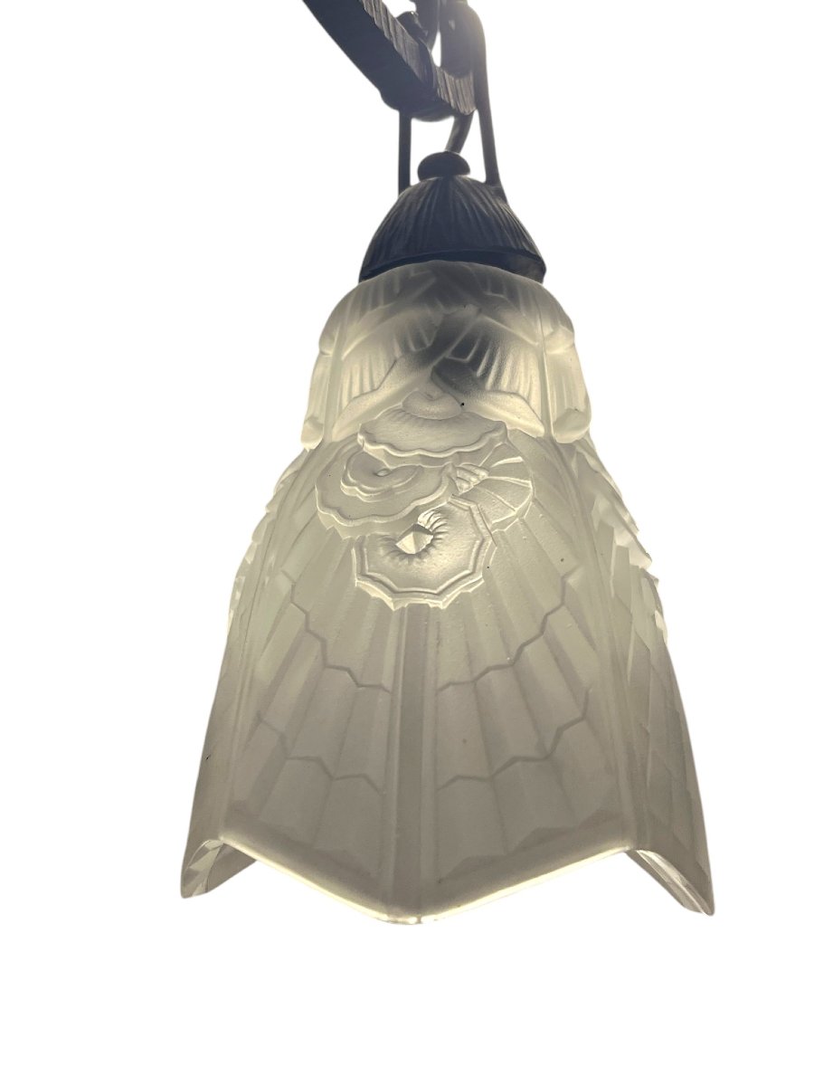 Art Deco, 5-light Chandelier In Molded Glass With Butterfly Decoration, Wrought Iron, Circa 1930-photo-2