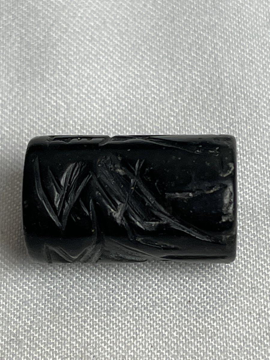 Ancient Mesopotamian Cylinder Seal, 2800–2300 Bc -photo-3