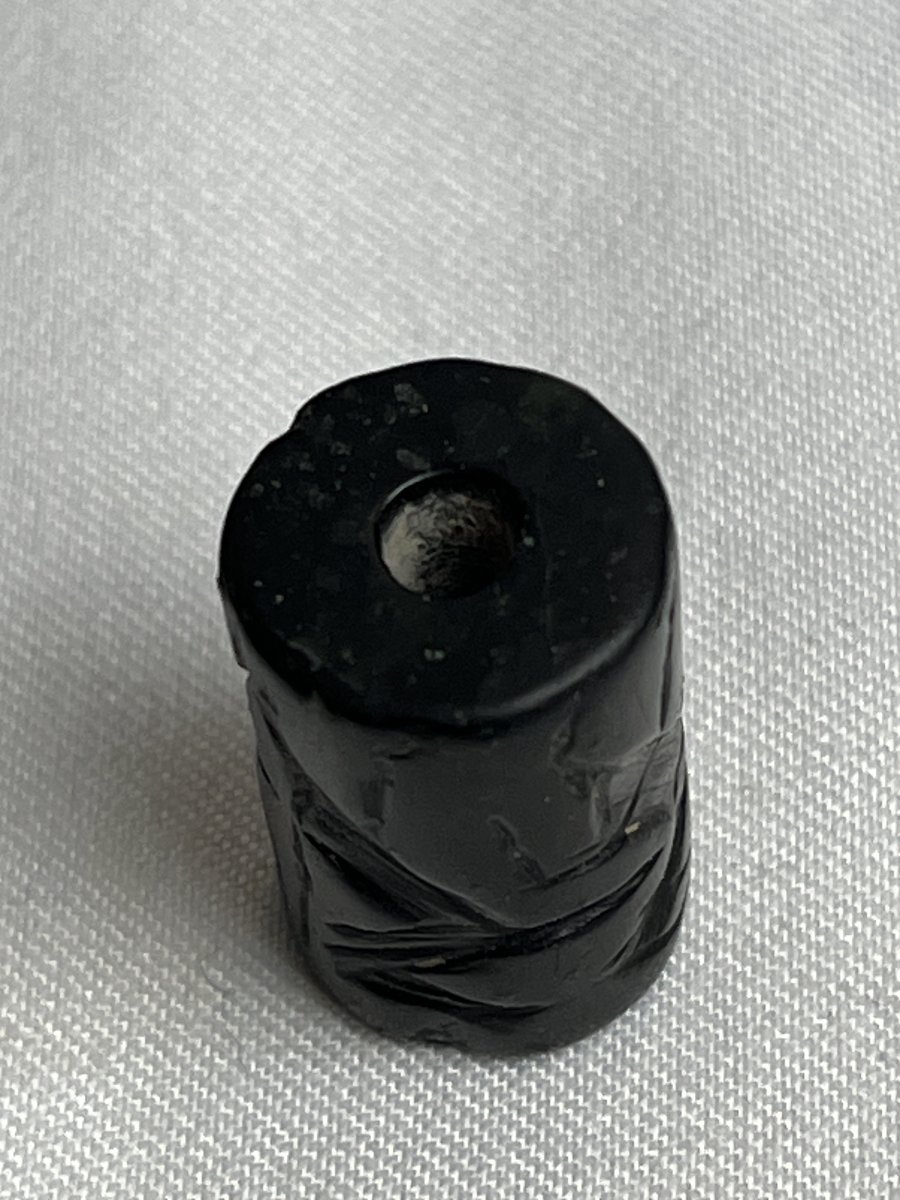 Ancient Mesopotamian Cylinder Seal, 2800–2300 Bc -photo-1