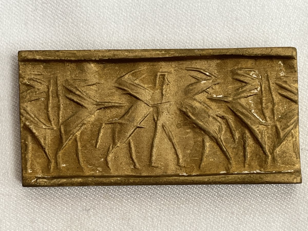 Ancient Mesopotamian Cylinder Seal, 2800–2300 Bc -photo-2