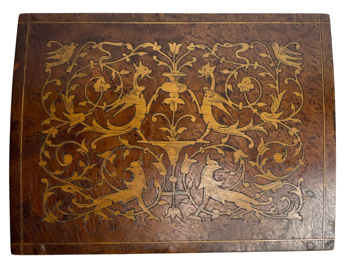 Boite à cartes citronnier et marqueterie griffons fin XIXème-photo-3