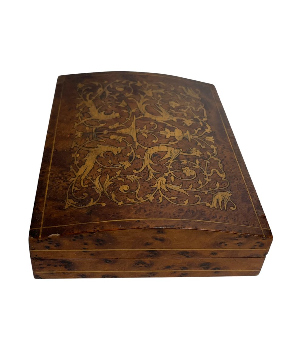 Boite à cartes citronnier et marqueterie griffons fin XIXème-photo-2