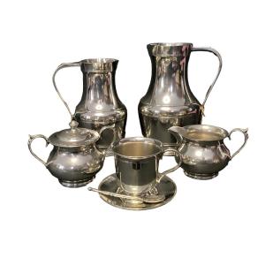 Art Pewter, Selfish Service Jugs And Cup 20th Century Hallmark