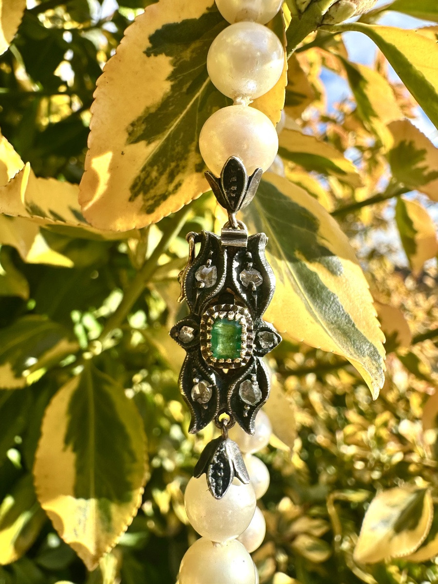 Art Deco Necklace In Cultured Pearls, Silver And Gold, Emerald And Small Diamonds – 1930s-photo-2