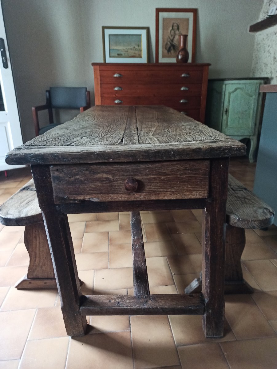 Cévennes-style Farmhouse Table And Benches -photo-2