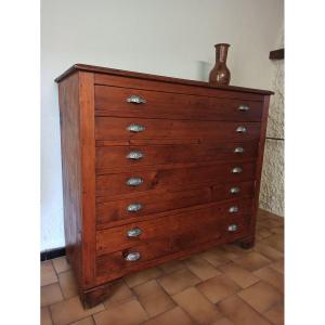 Meuble de métier de type commode semainier