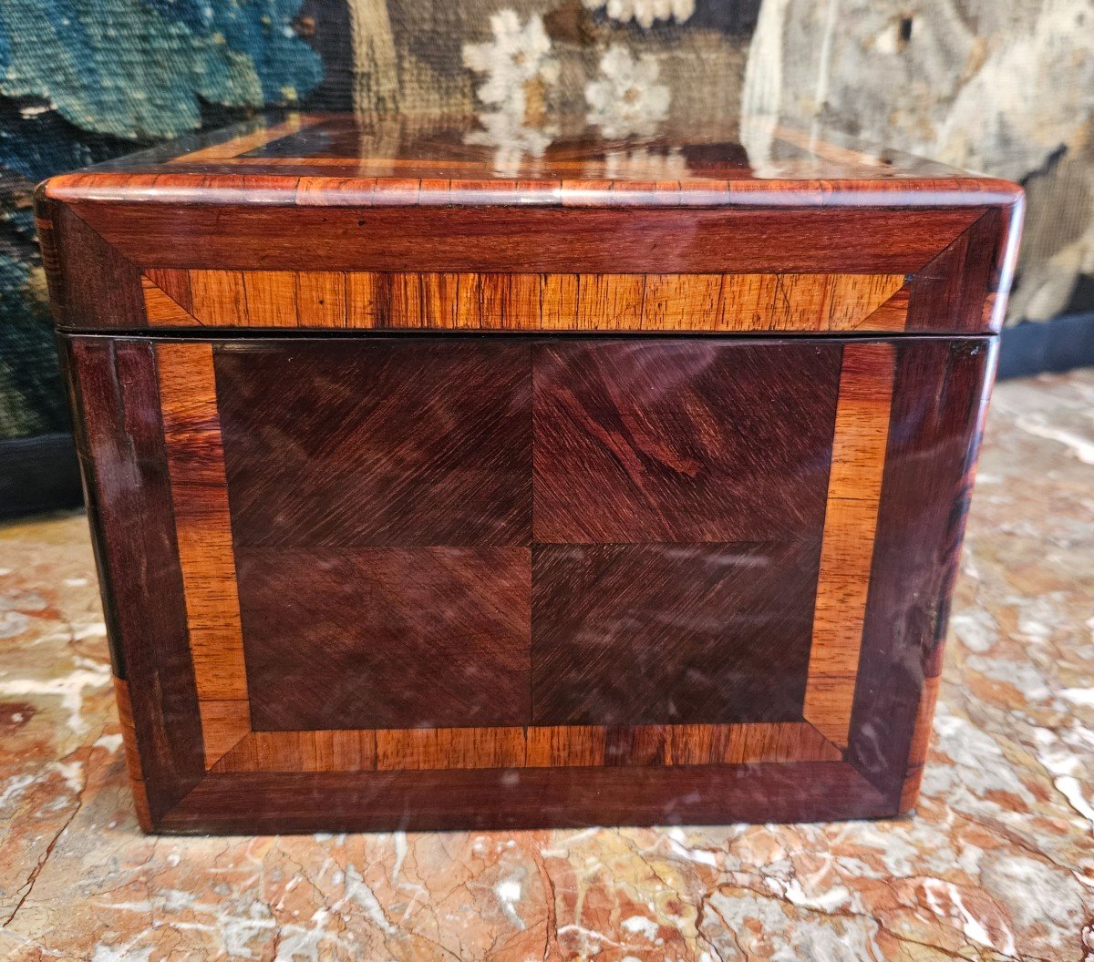 18th Century Marquetry Box -photo-4