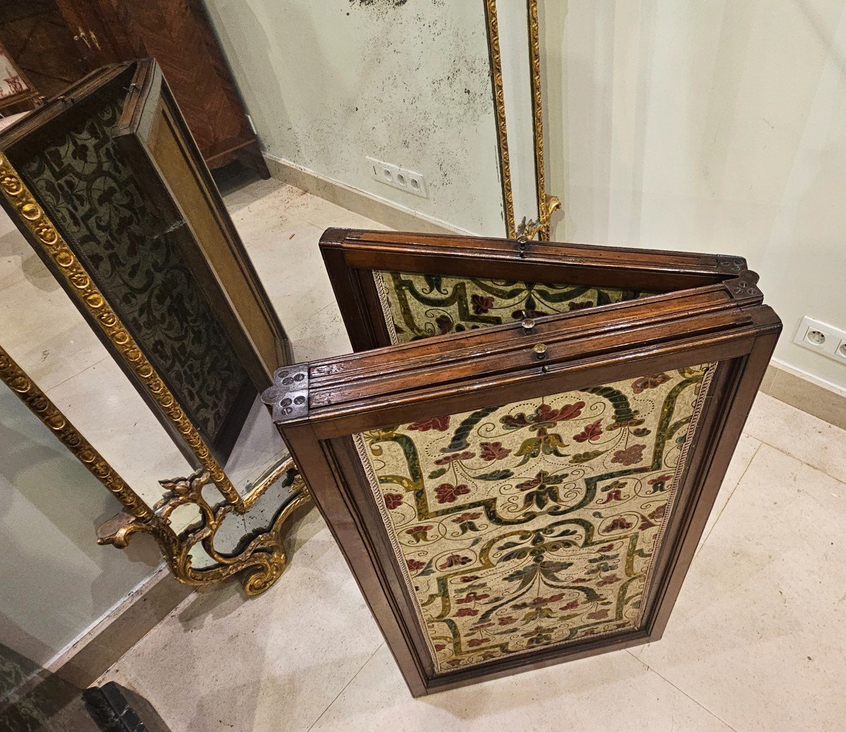 Solid Mahogany Screen Louis XVI Period XVIIIth Century -photo-4