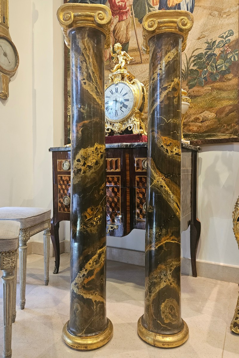 Paire De Colonnes En Bois Polychrome Et Doré XIX ème 