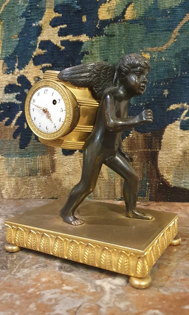 Pendulette En Bronze Doré Et Patiné d'Epoque Empire XIX ème 