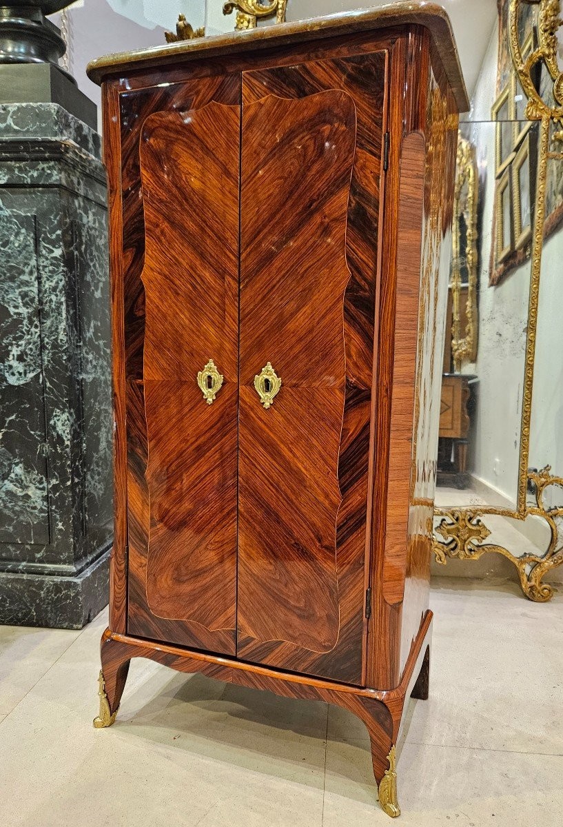 A Hauteur d'Appui En Marqueterie Estampillé Epoque Transition XVIII ème