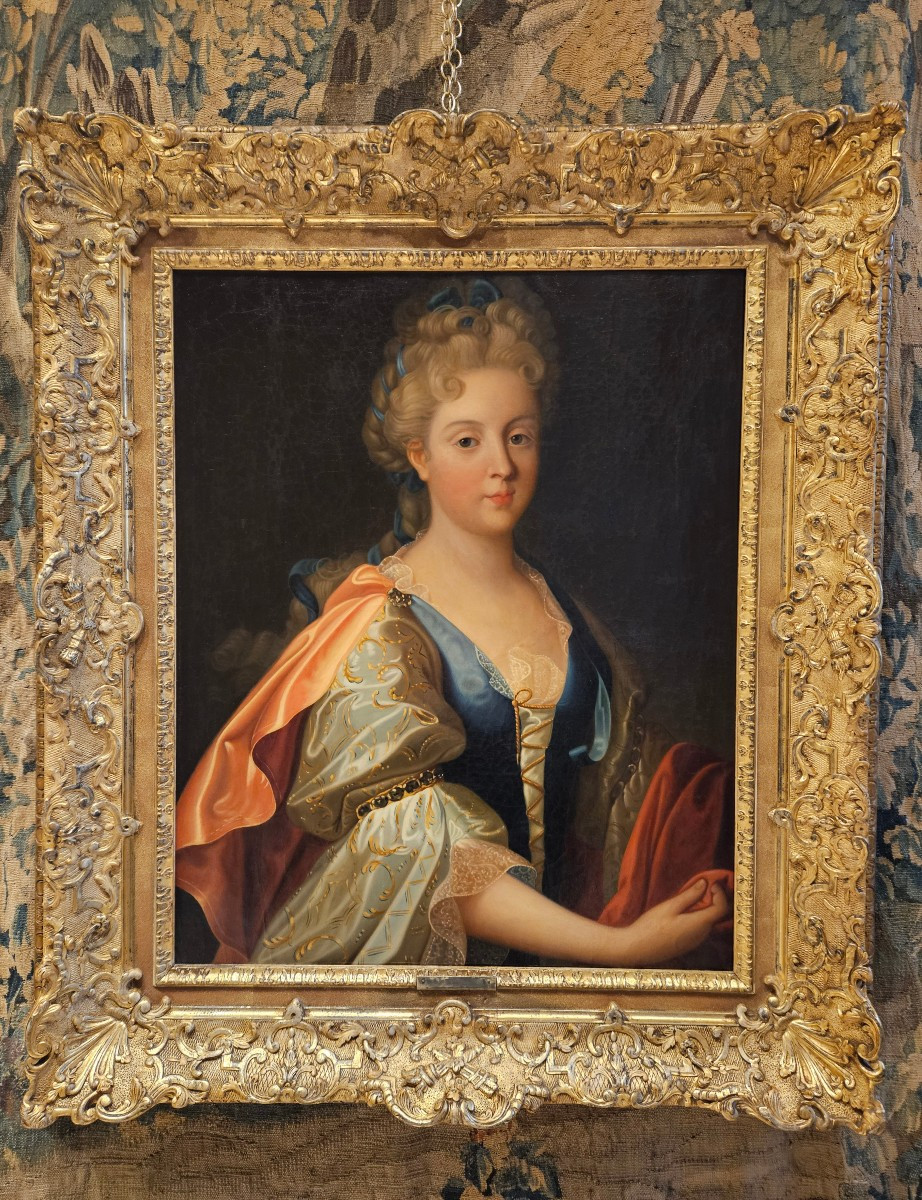Portrait D'une Jeune Femme Suiveur De "N.De Largillierre" XVIII ème