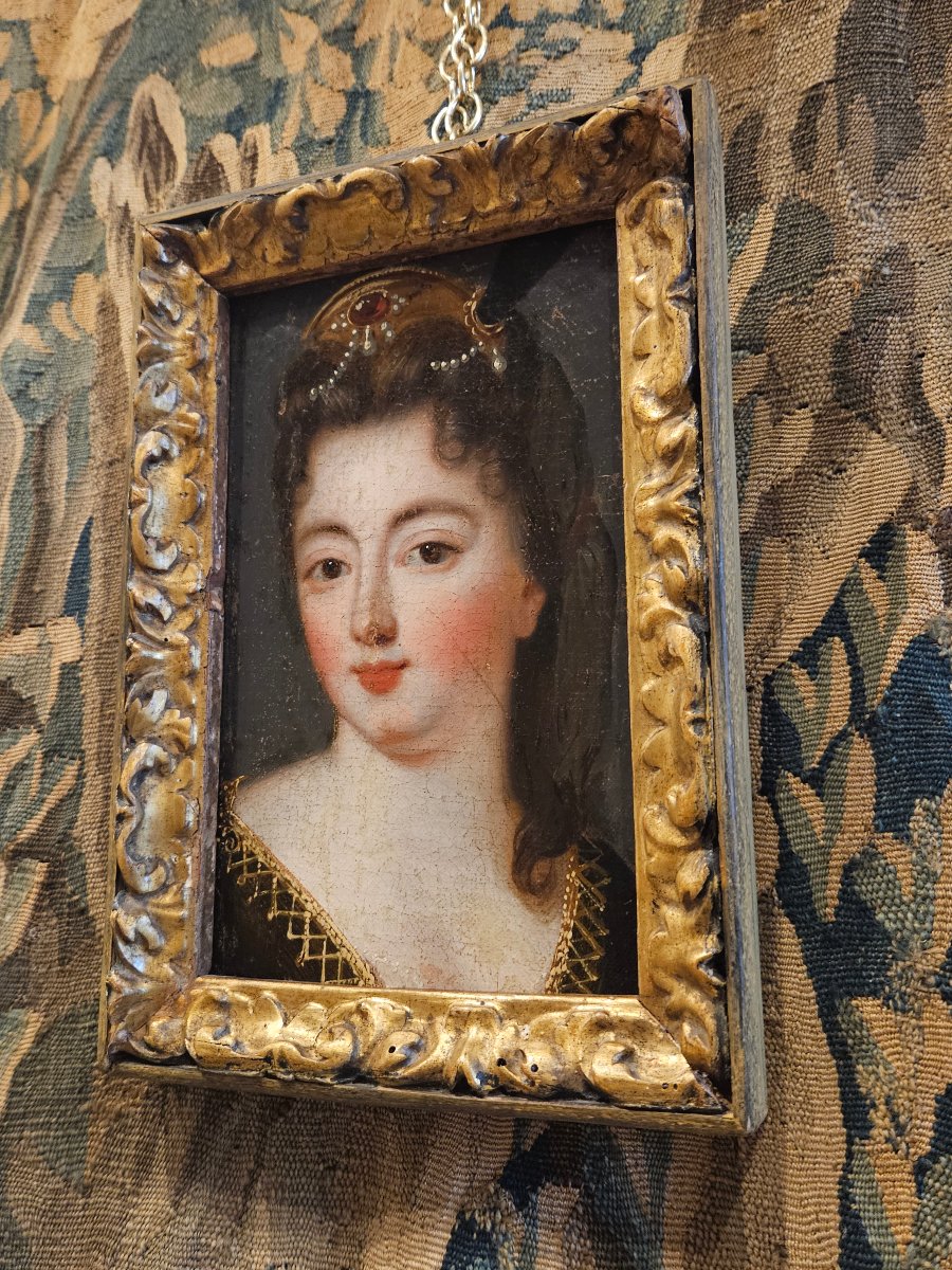 Portrait Of Louise Françoise De Bourbon, 18th Century -photo-2