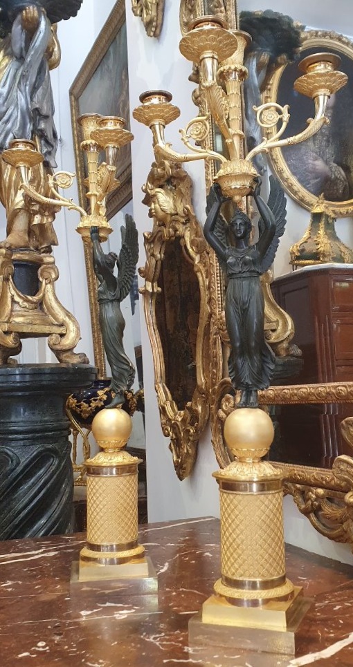 Paire De Grands Candélabres "Aux Victoires Ailées" Signées Pierre Chibout Epoque Empire XIX ème