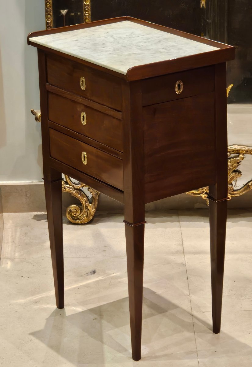 18th-century Louis XVI-era Solid Mahogany Coffee Table