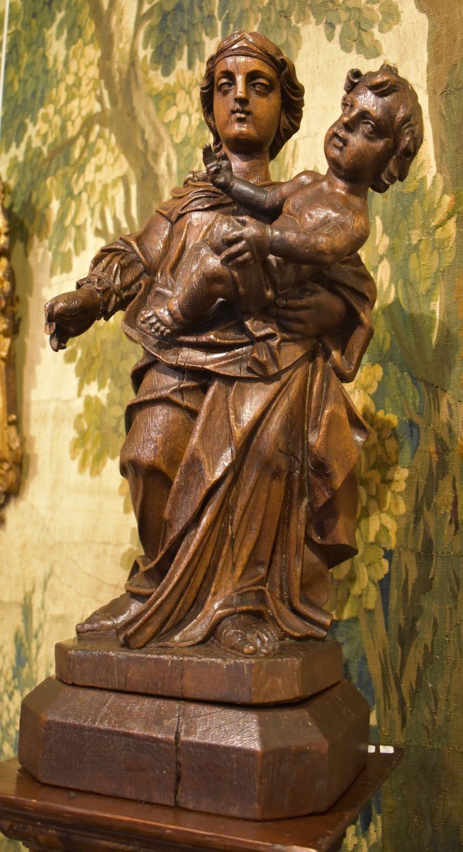 Vierge A l'Enfant En Chêne Sculpté  XVIII ème-photo-2