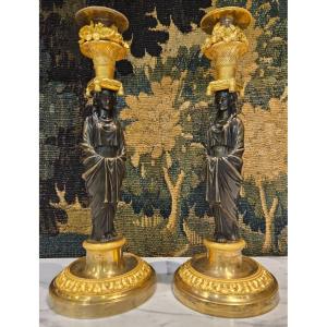 Pair Of Candlesticks "with The Vestal Virgins" Consulate Period "1799-1804"