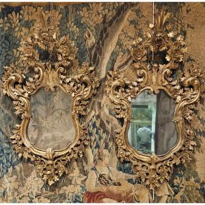 Paire De Grands Miroirs Vénitiens En Tilleul Sculpté Et Doré XVIII ème