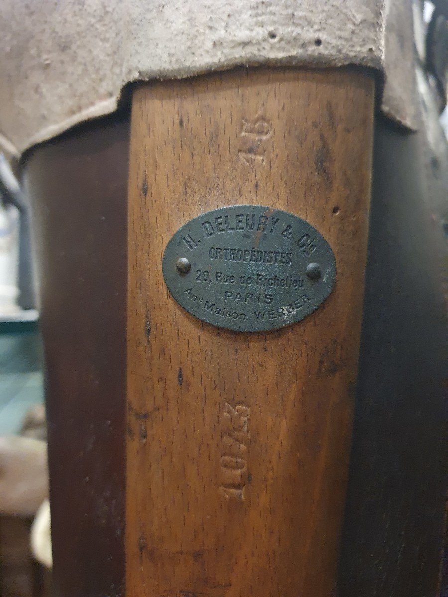 Prothèse De Jambe De La Maison Deleury - Werber-photo-2