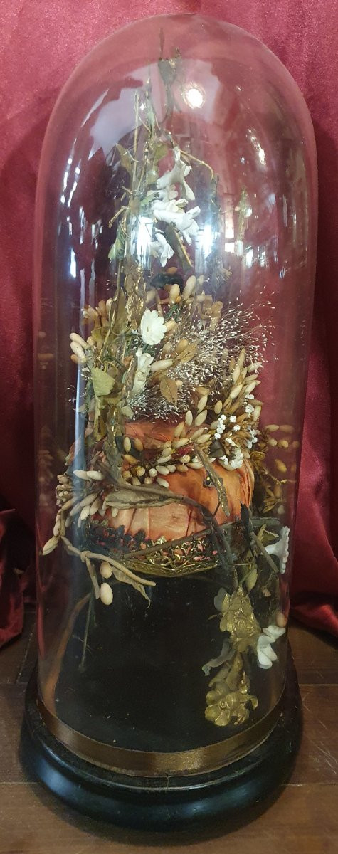 Globe de mariée Napoléon III avec couronne, bouquet et broche-photo-1