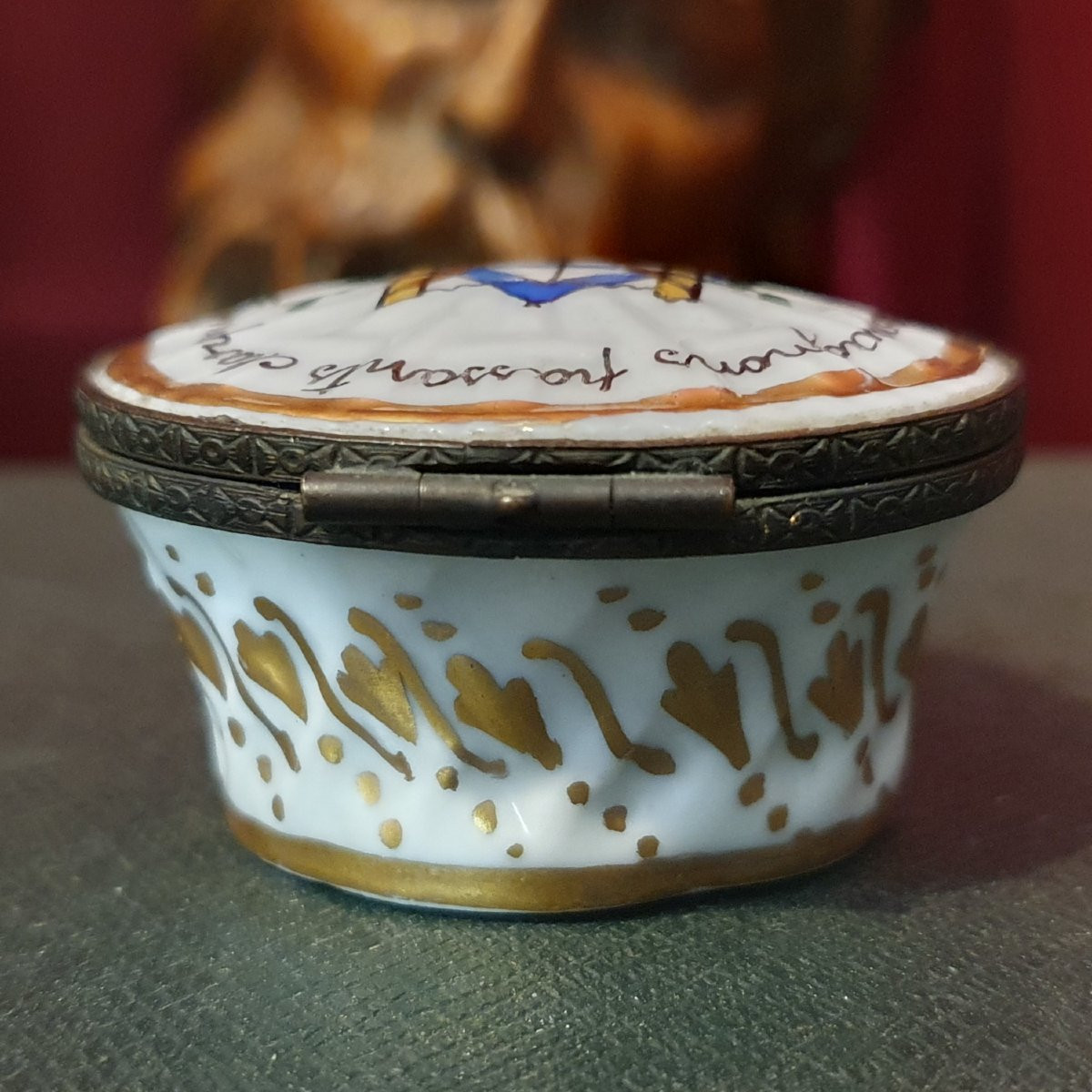 Boîte pilulier en porcelaine de compagnonnage fin XIXᵉ / début XXᵉ siècle-photo-4