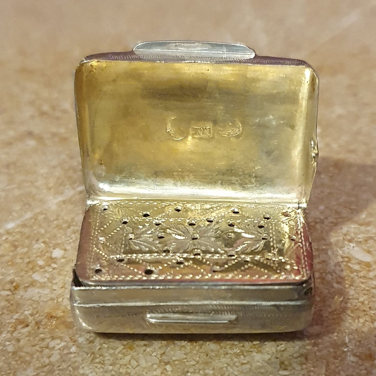 Vinaigrette de poche argent sterling et intérieur vermeil, Birmingham, 1825, Thomas Newbold-photo-5