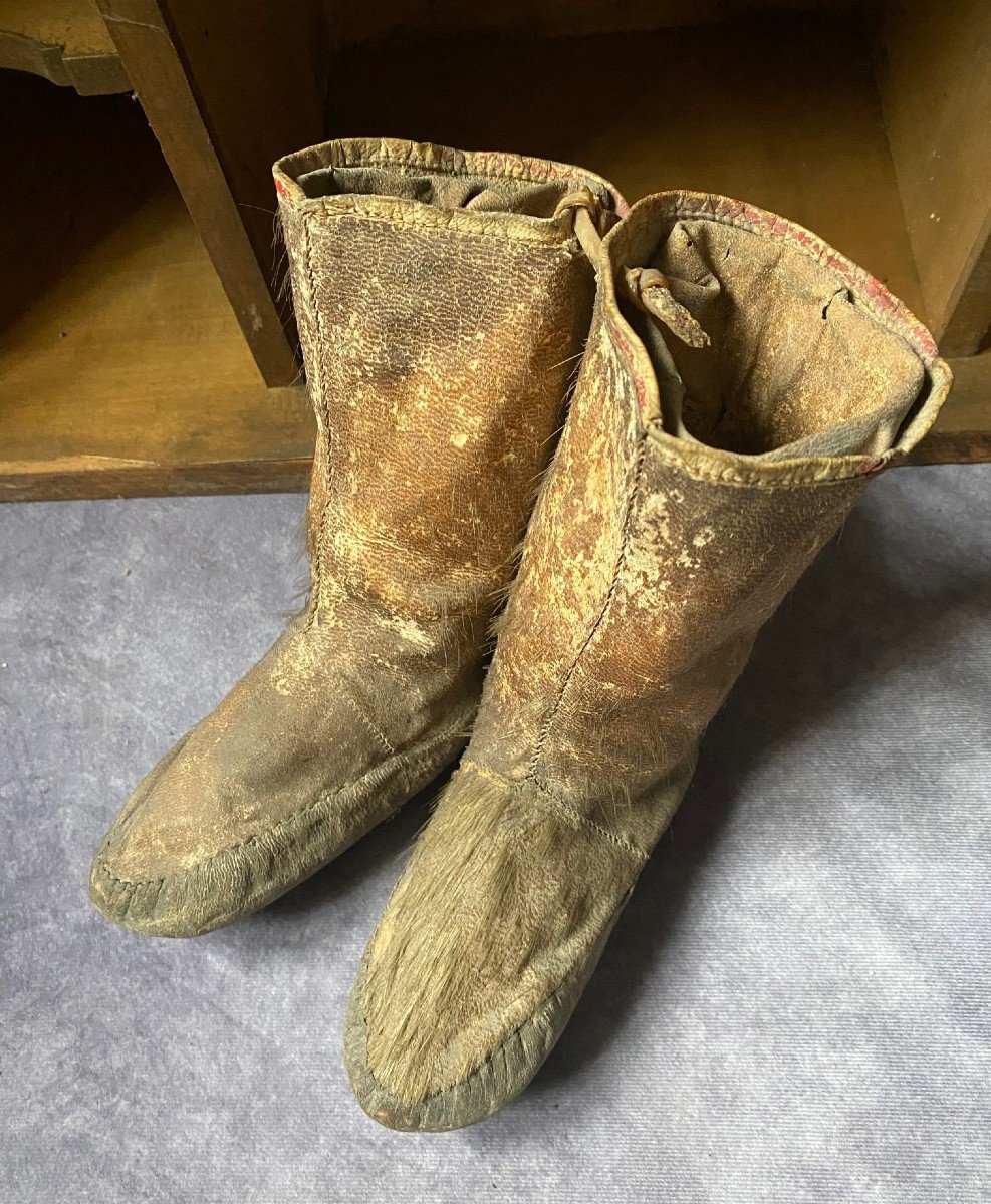 A Rare Pair Of Inuit Sealskin Boots. -photo-4