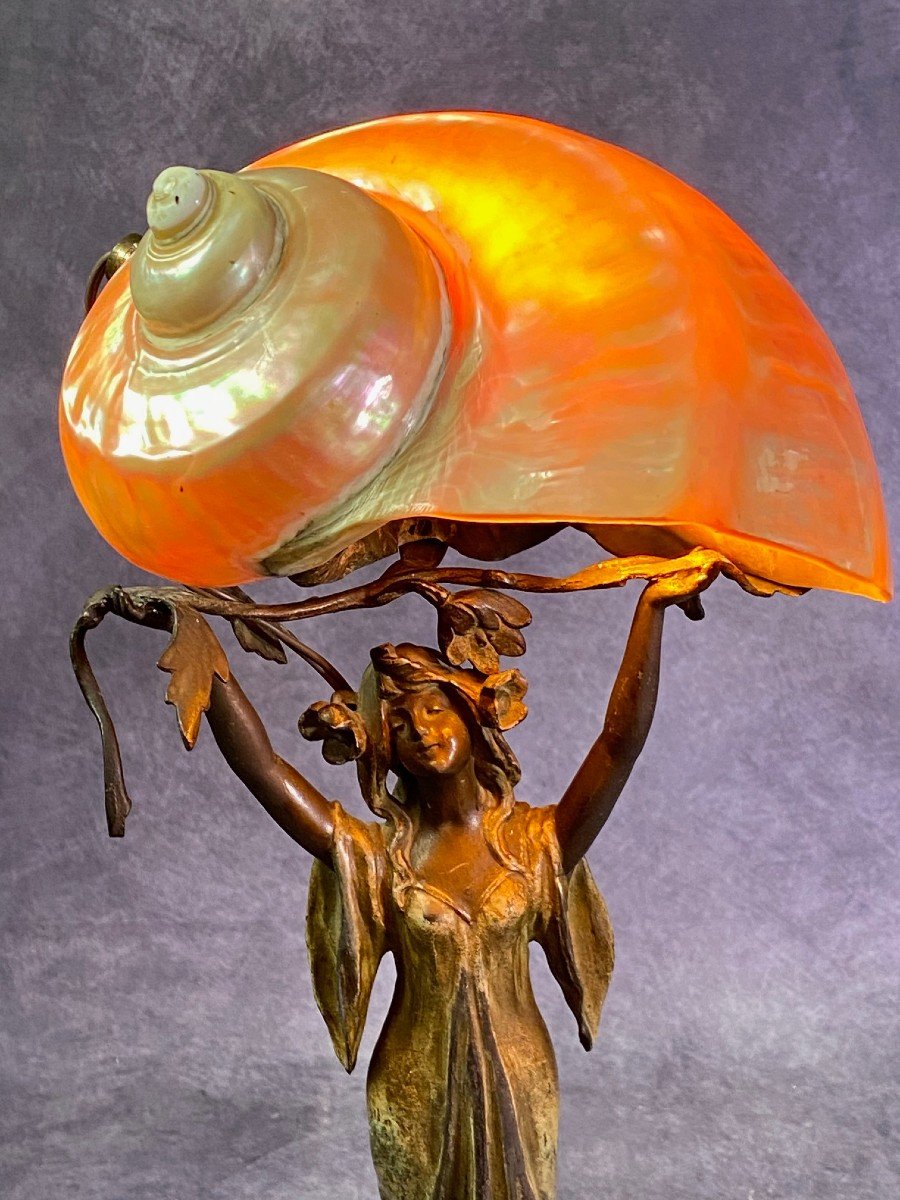 Magnifique Lampe Venus A Coquille De Style Art Nouveau Liberty