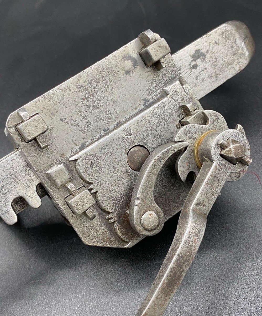 Ancien Cranequin d'Arbalète De Guerre Et De Chasse - Italie XVIe Siècle --photo-2