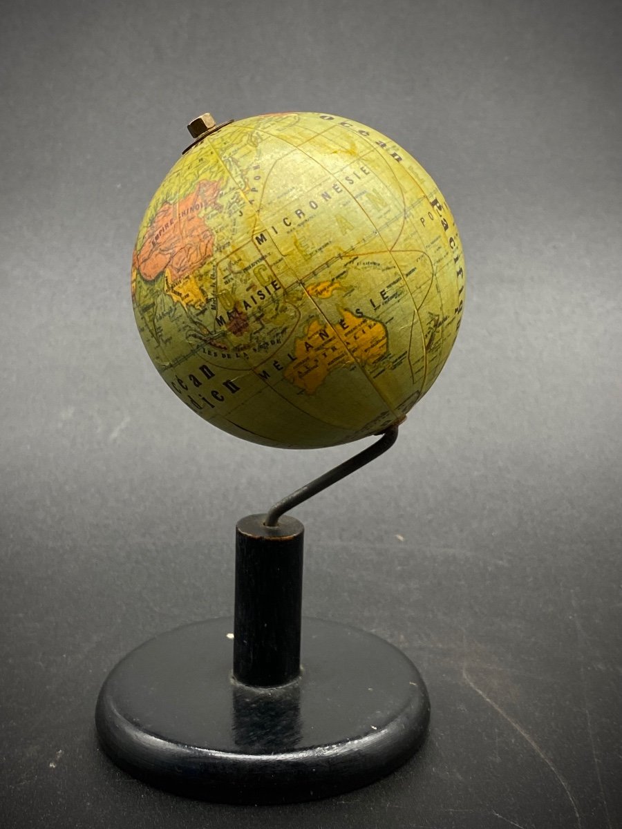 Small Terrestrial Globe Signed Grevin - Diameter 7 Cm