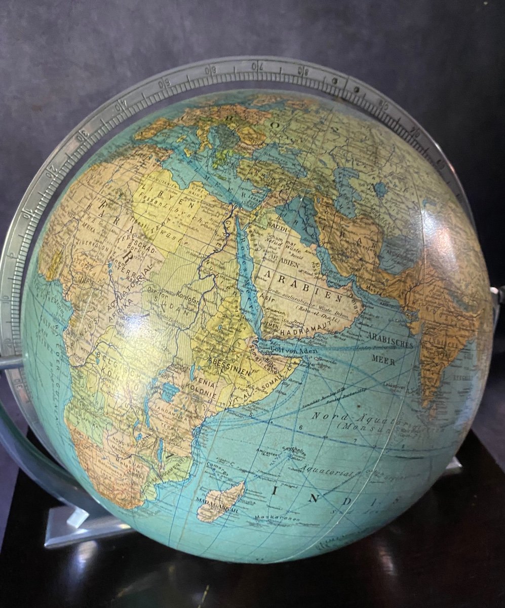 Magnifique Globe Lumineux "columbus" Modèle "jibuleum" Avec Grand Atlas.-photo-1