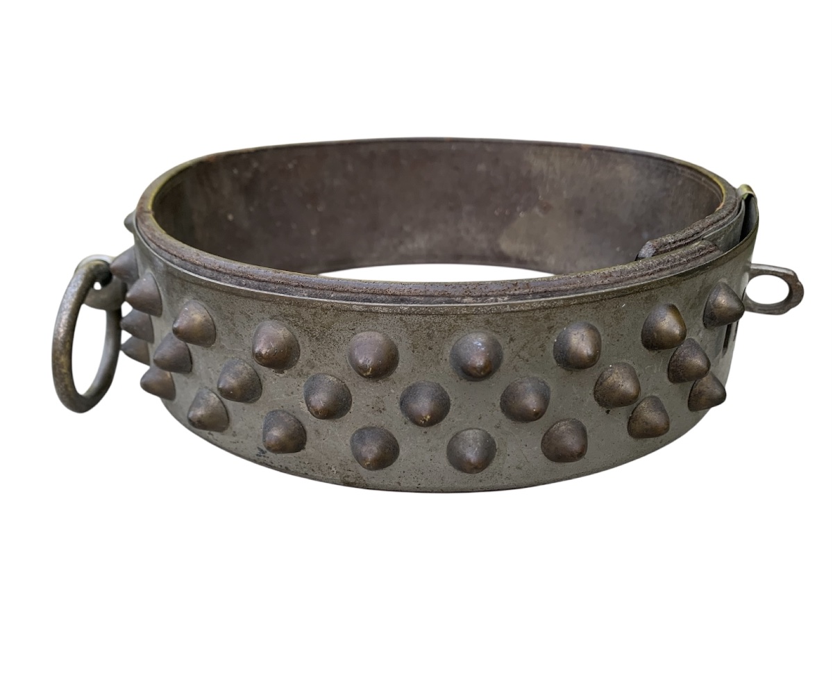 Antique Twisted Collar For A Large Dog With A Prestigious Historical Signature -photo-4