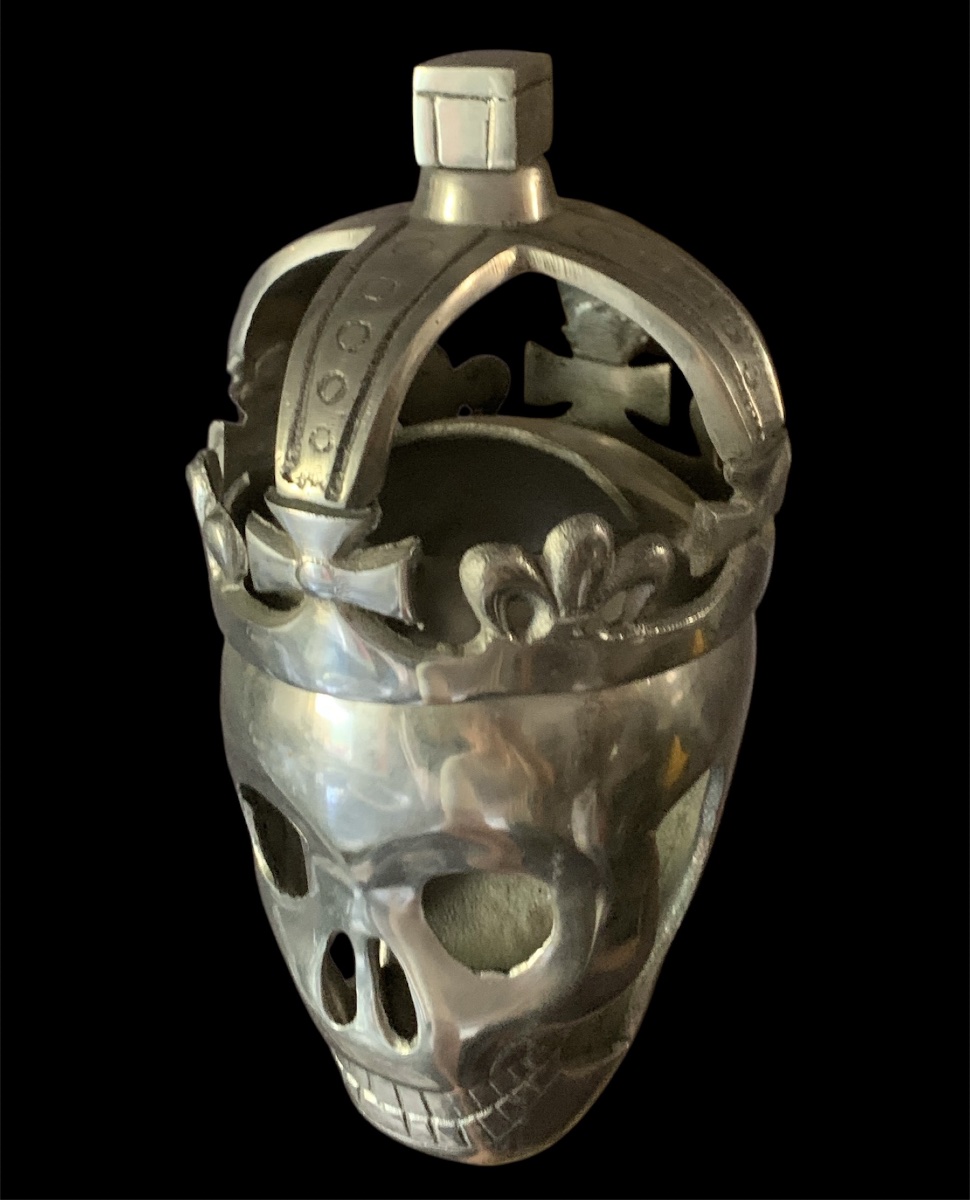 Crâne memento mori comme élément décoratif pour les chapelles funéraires – Italie, début du XXe-photo-1