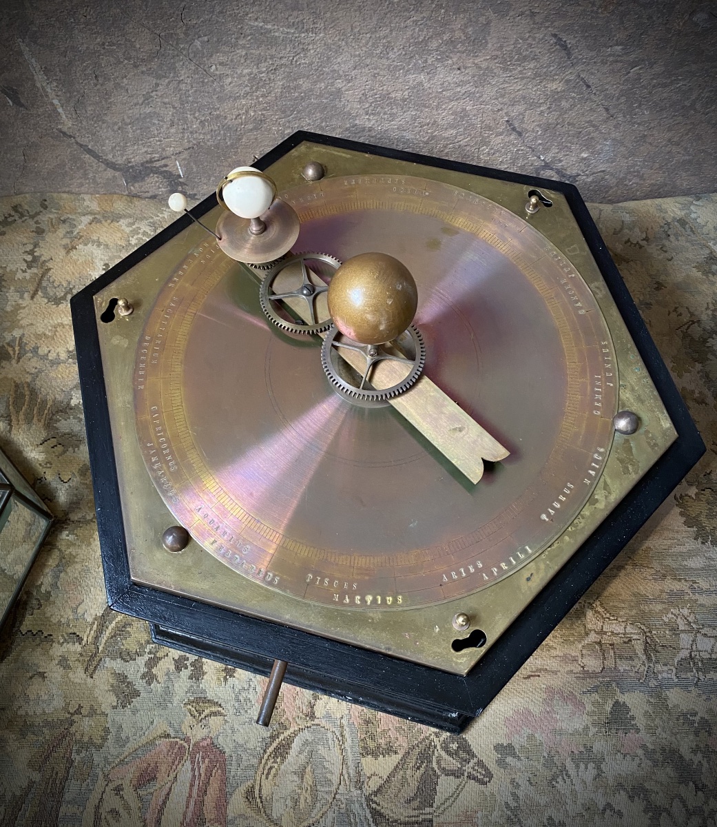 Rare planétarium orrery de table à mécanisme à ressort-photo-2