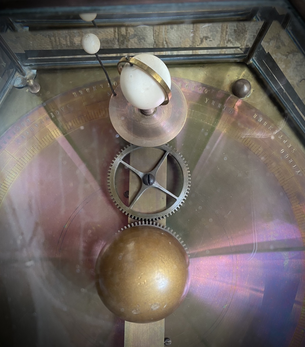 Rare planétarium orrery de table à mécanisme à ressort-photo-8