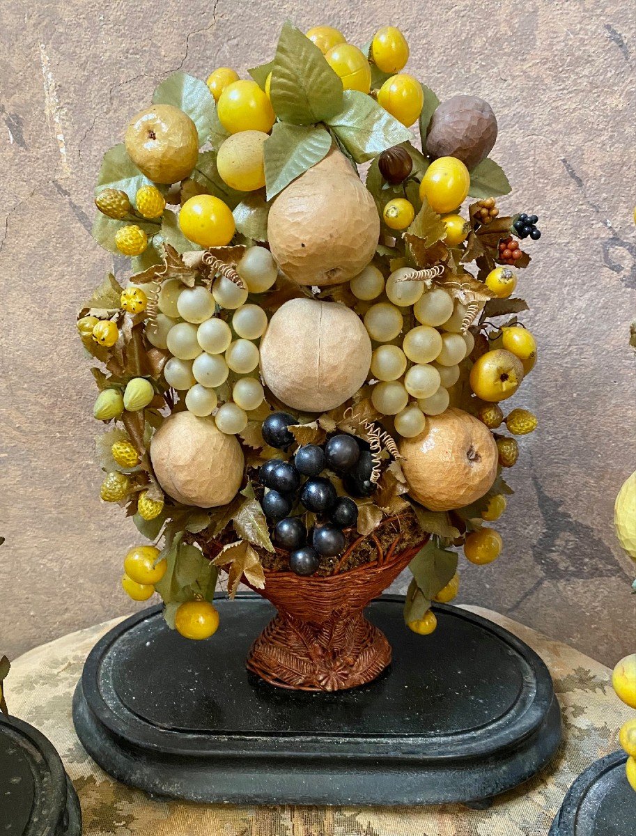 Triumphs Of Fruit In Papier-mâché And Glass Under Glass Bells - Italy, Late 1800s-photo-3