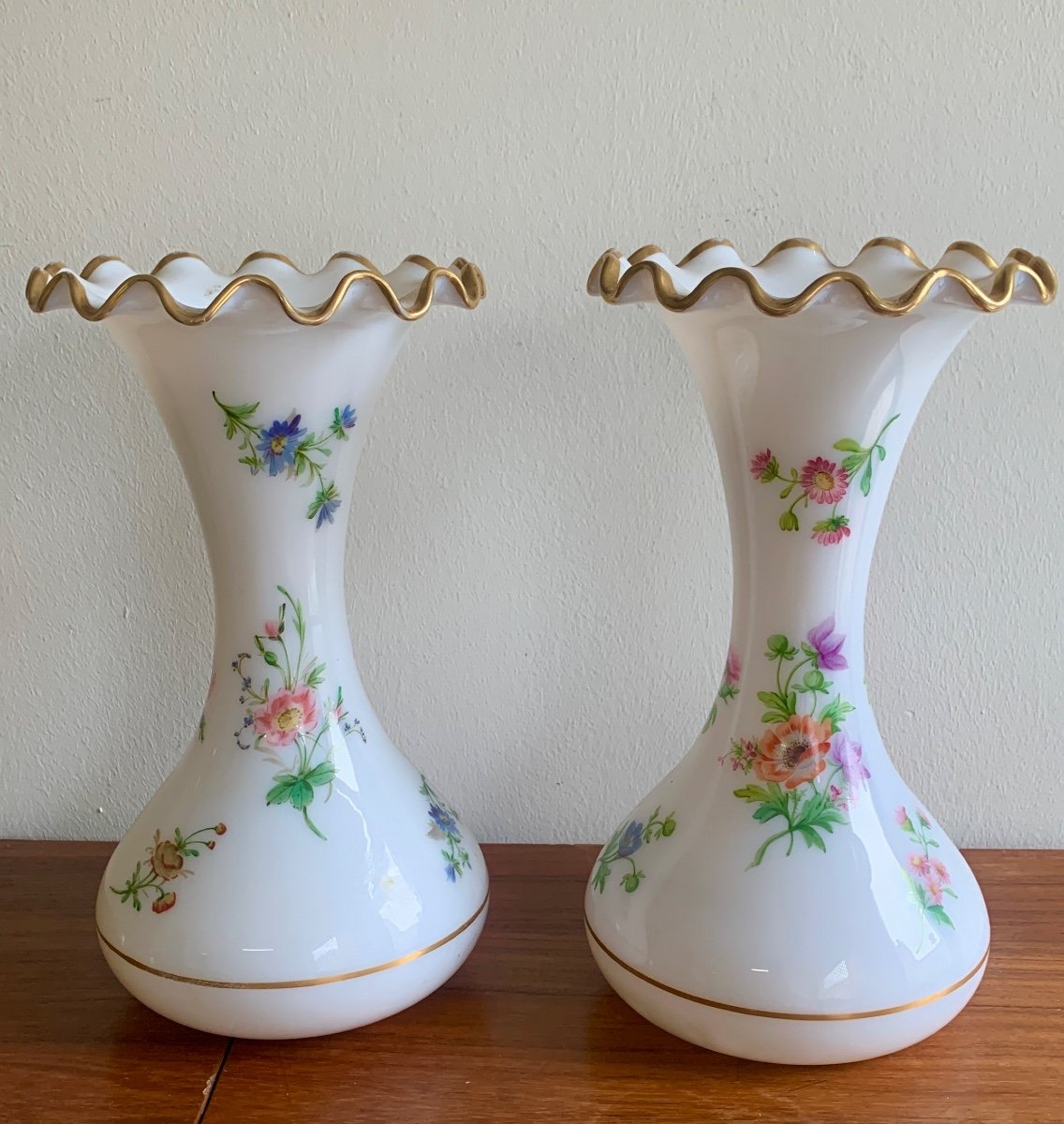 Pair Of Baccarat Opaline Vases-photo-3