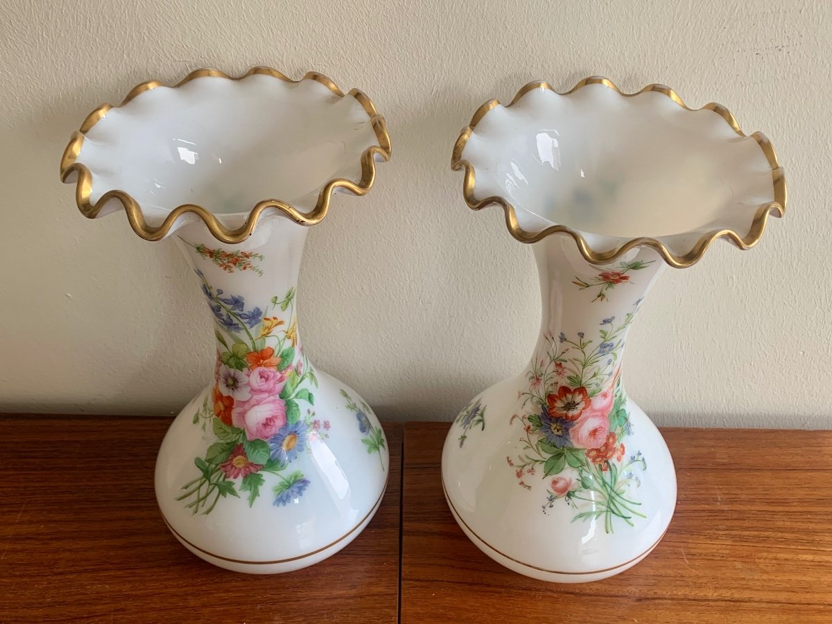 Pair Of Baccarat Opaline Vases-photo-4