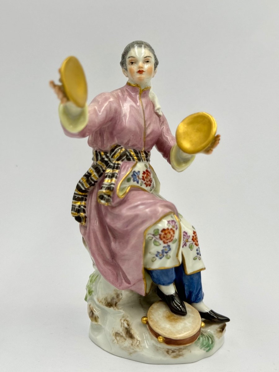 Meissen - Figurine En Porcelain D’une Femme Japonaise Jouant Cymbales-photo-2